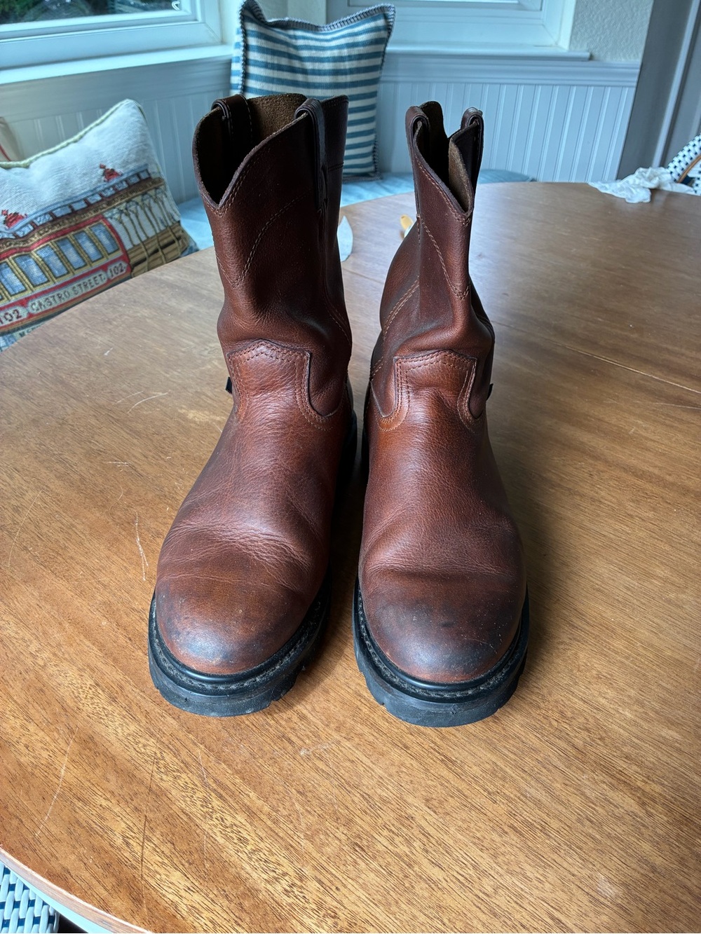 Justin Boots Brown Leather Pull-On Western Boots with Black Soles